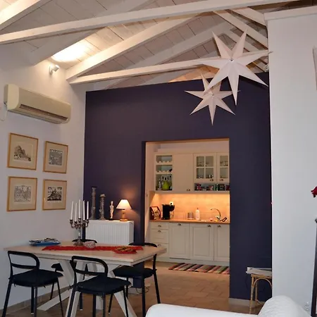 Corinthian Sun - Vacation Holiday home