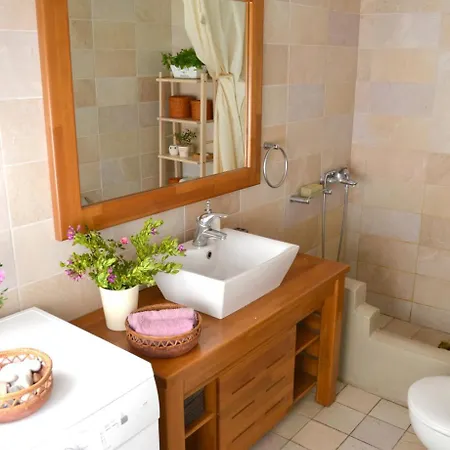 Corinthian Sun - Vacation Holiday home