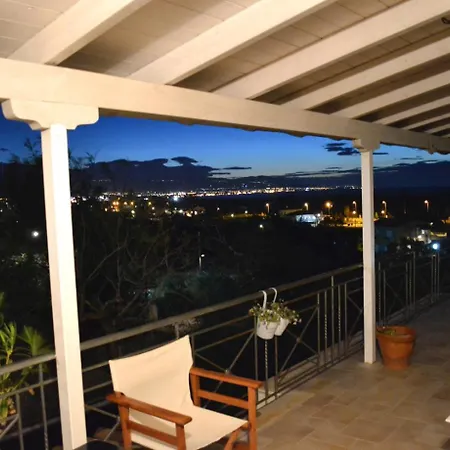 Corinthian Sun - Vacation Holiday home *