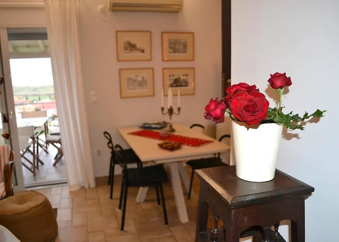 Corinthian Sun - Vacation * Korinth