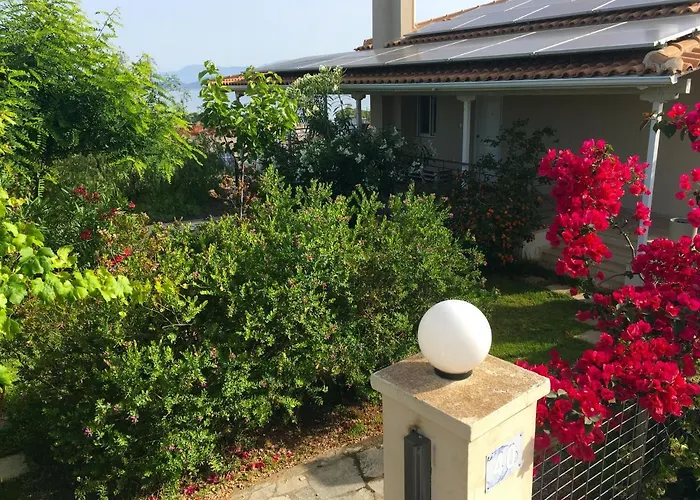 Corinthian Sun - Vacation Korinth