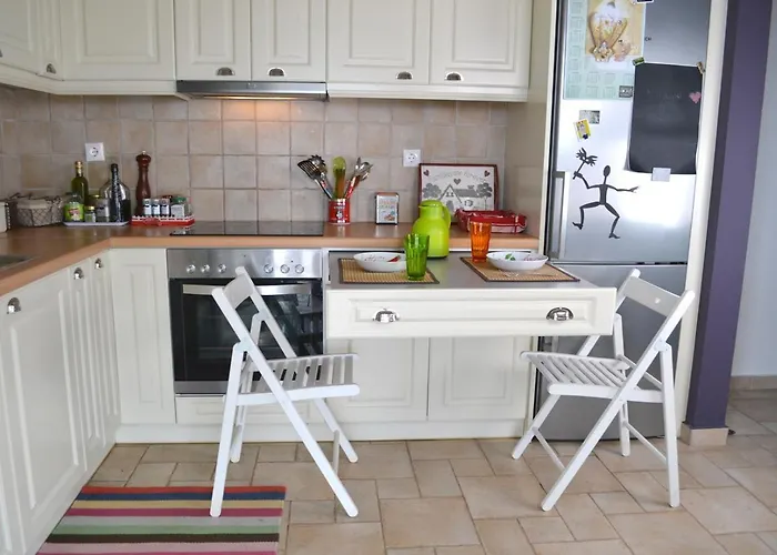 Corinthian Sun - Vacation